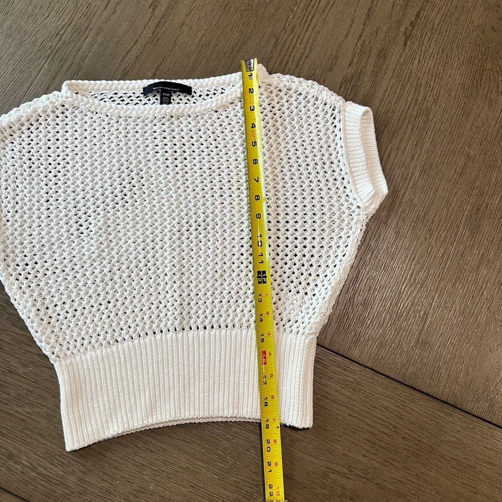 White House Black Market Short Sleeve Open Stitch Knit Sweater Size XXSP White - Picture 11 of 11